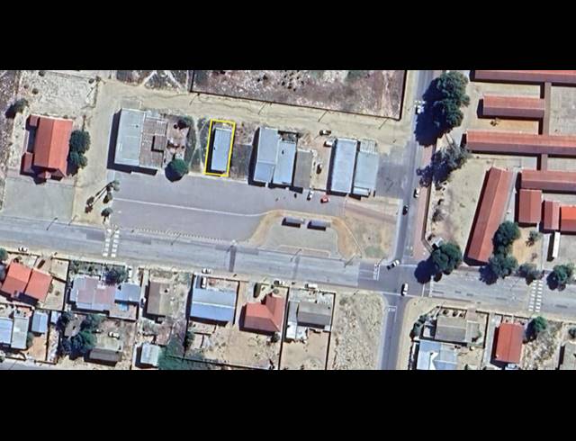 140M² BUILDING FOR SALE IN OUDEKRAAL